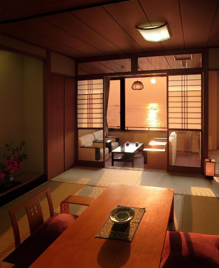 โรงแรมฮิระโดะ ไคเจียว Hirado ภายนอก รูปภาพ
